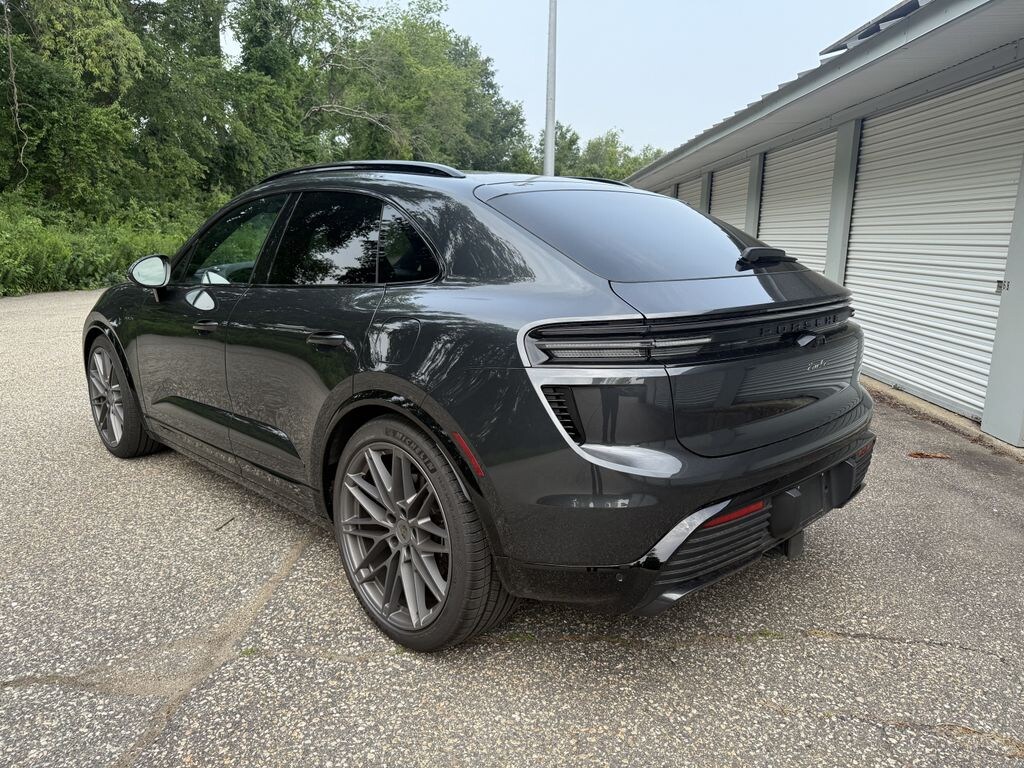 Certified 2025 Porsche Macan Electric Turbo SUV