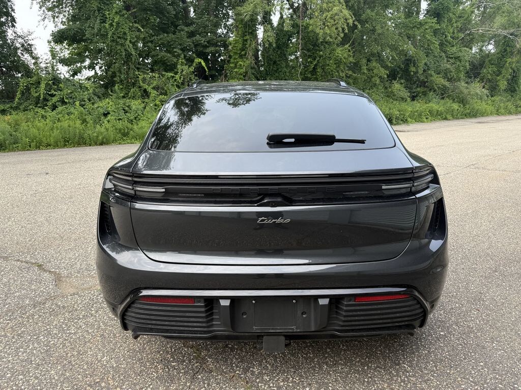 Certified 2025 Porsche Macan Electric Turbo SUV