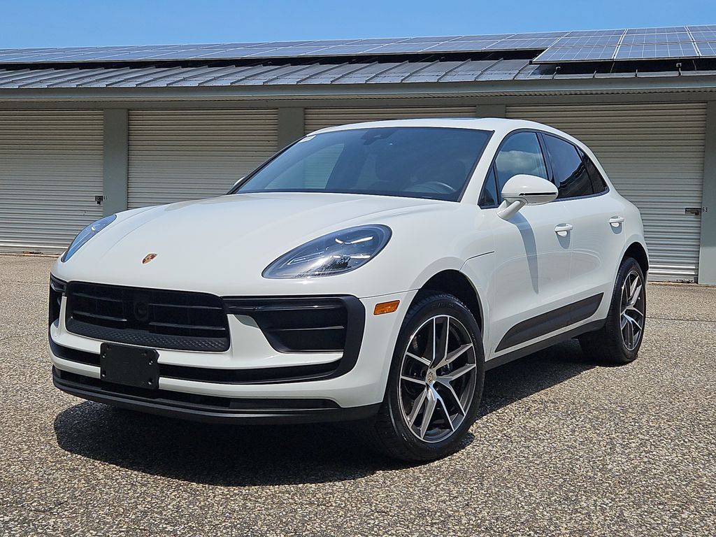 2026 Porsche Macan