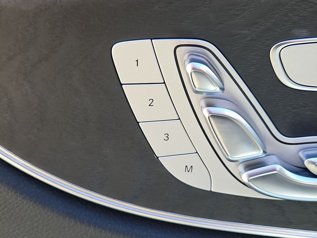 2022 Mercedes-Benz E-Class AMG E 53 - Photo 21