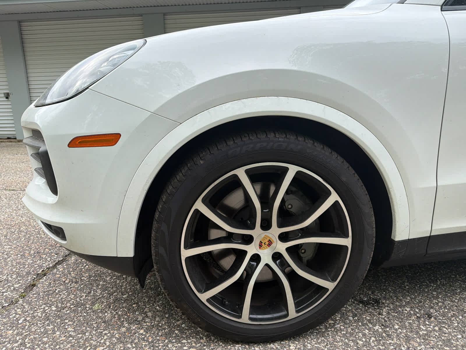 2023 Porsche Cayenne S - Photo 8
