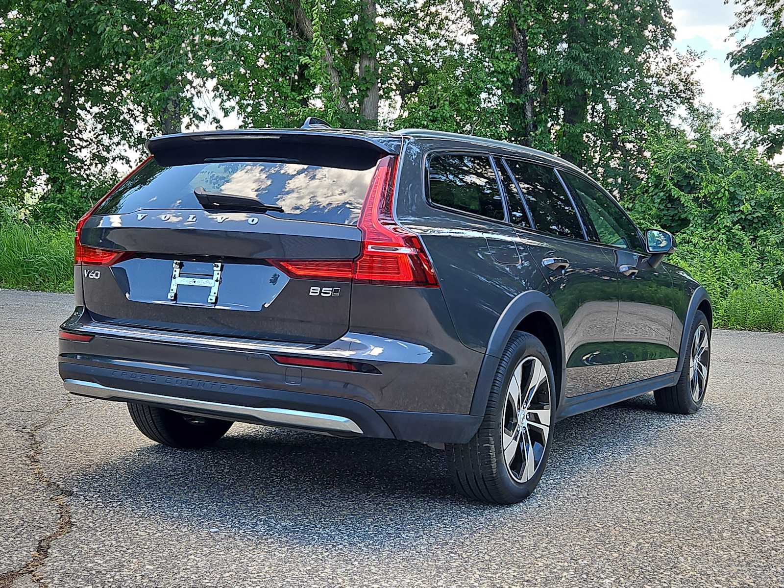 2023 Volvo V60 Cross Country Plus - Photo 14