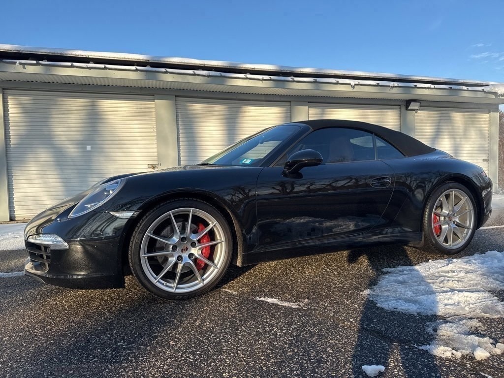 2015 Porsche 911 Convertible 
