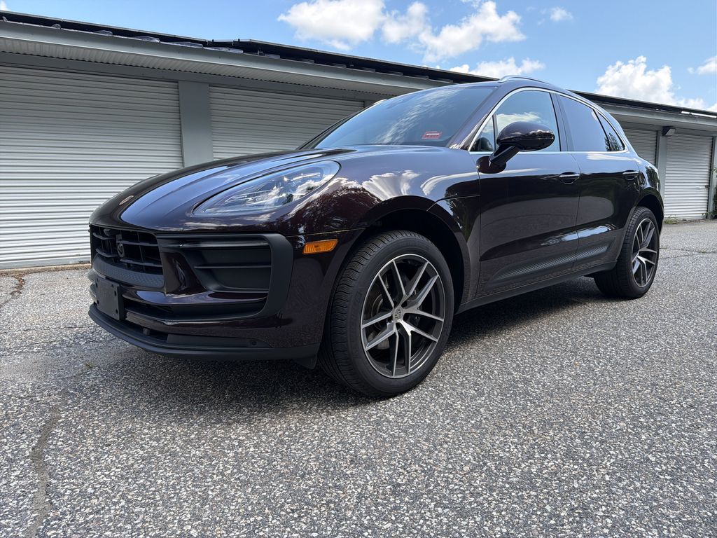 2024 Porsche Macan