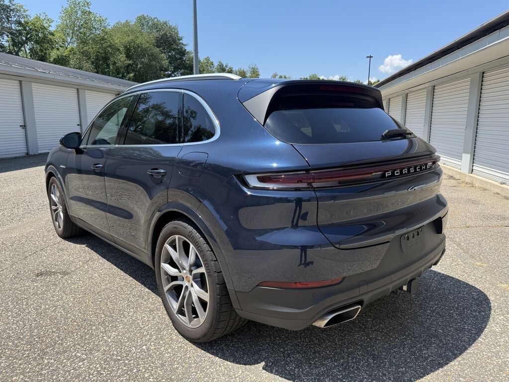 Certified 2025 Porsche Cayenne E-Hybrid SUV