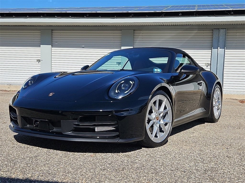 2025 Porsche 911 Convertible 