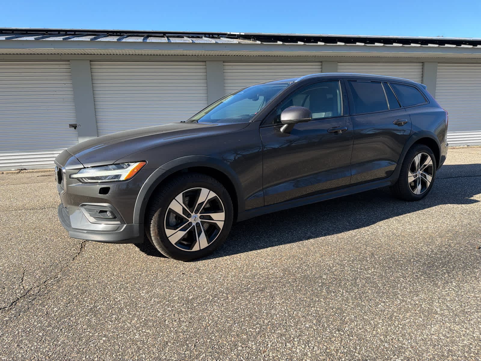 2023 Volvo V60 Cross Country Plus - Photo 13