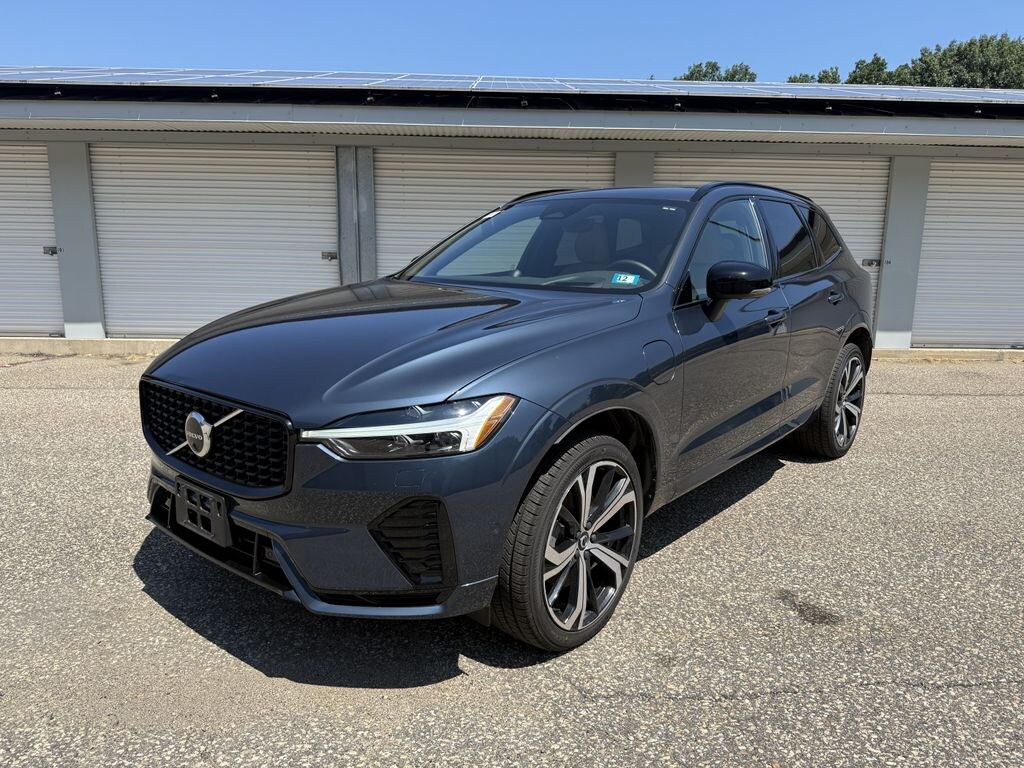 Used 2024 Volvo XC60 Recharge Plug-In Hybrid Ultimate SUV