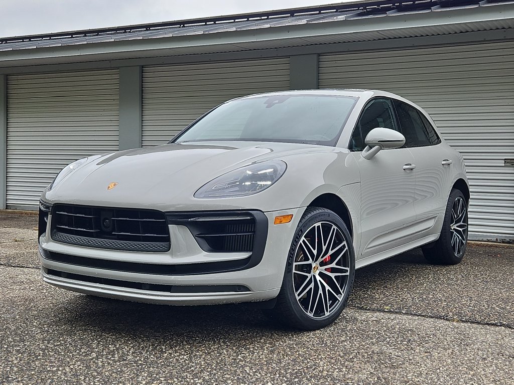 2023 Porsche Macan