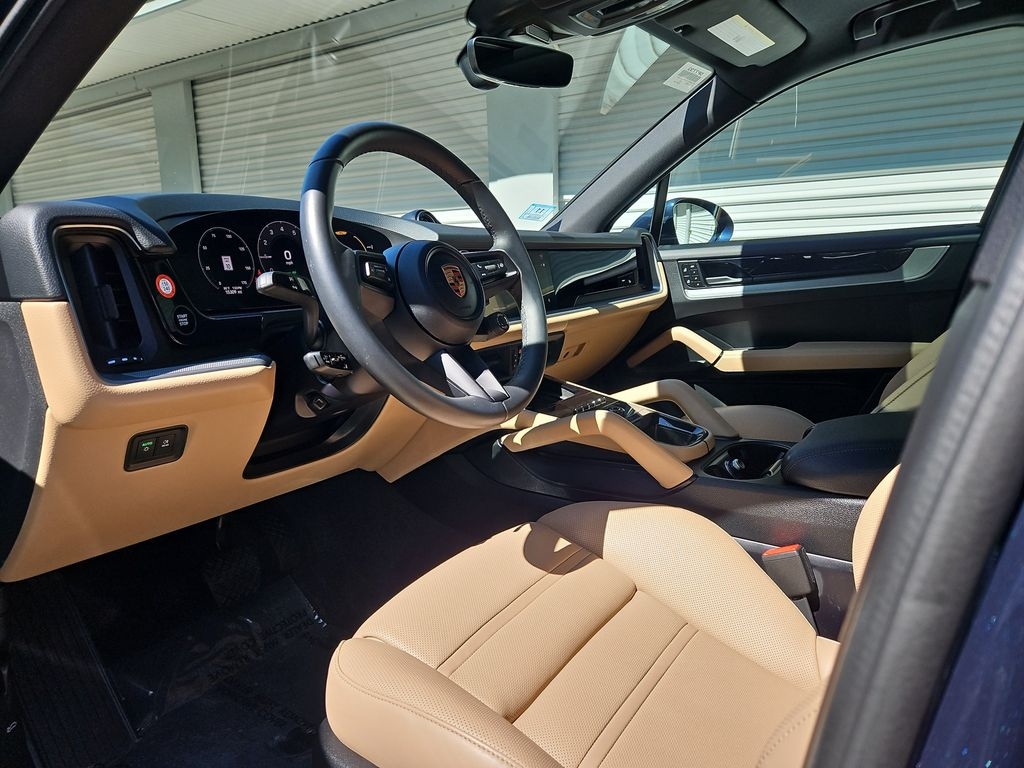 Certified 2025 Porsche Cayenne E-Hybrid SUV