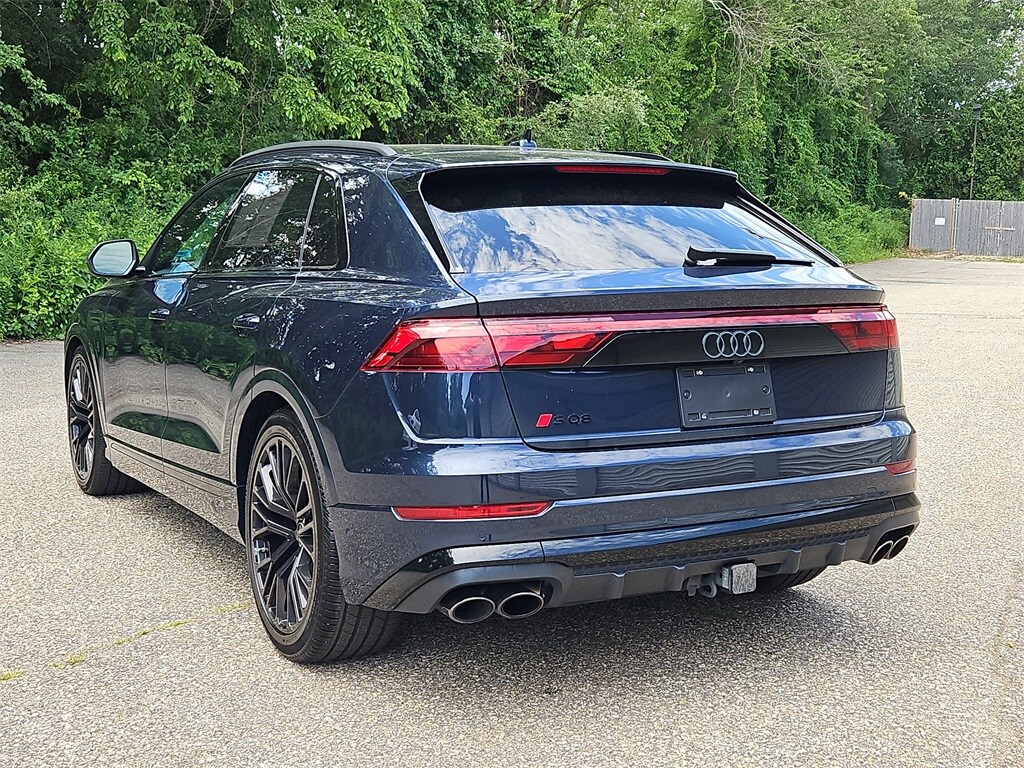 2024 Audi SQ8 Prestige photo 3
