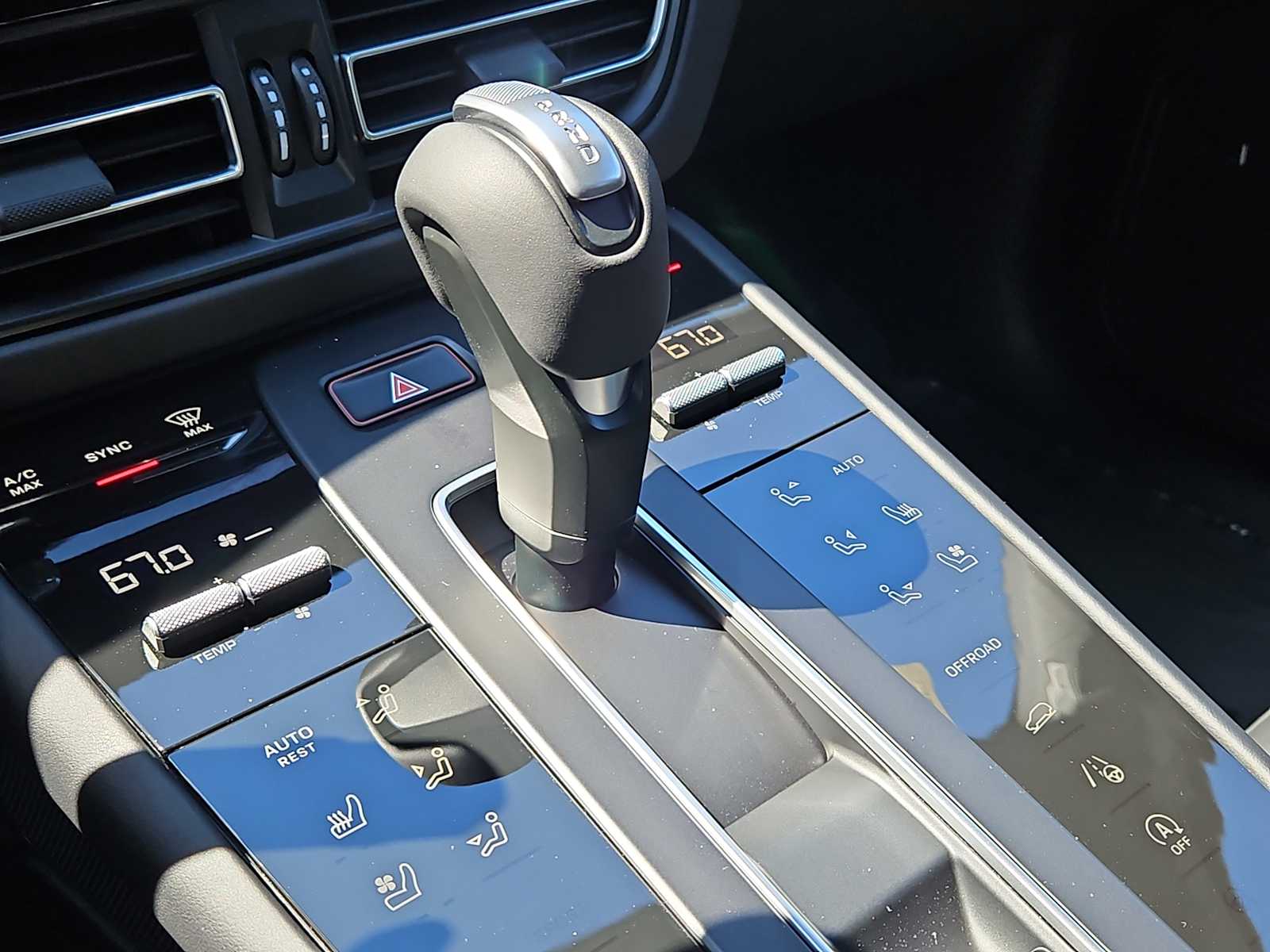 2026 Porsche Macan GTS - Photo 23