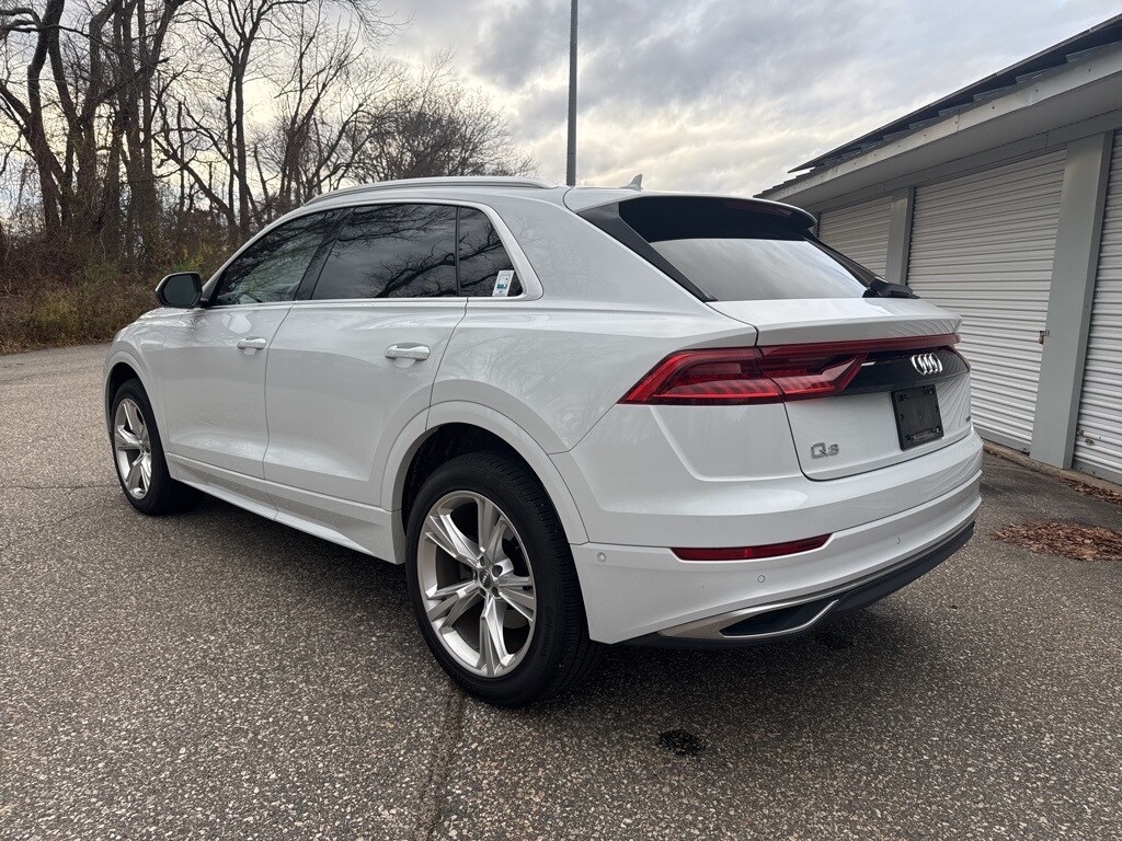 2019 Audi Q8 Premium Plus photo 3