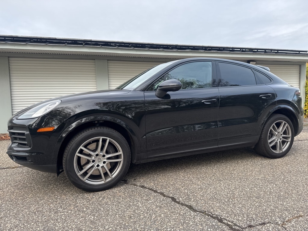 2023 Porsche Cayenne Coup Platinum Edition