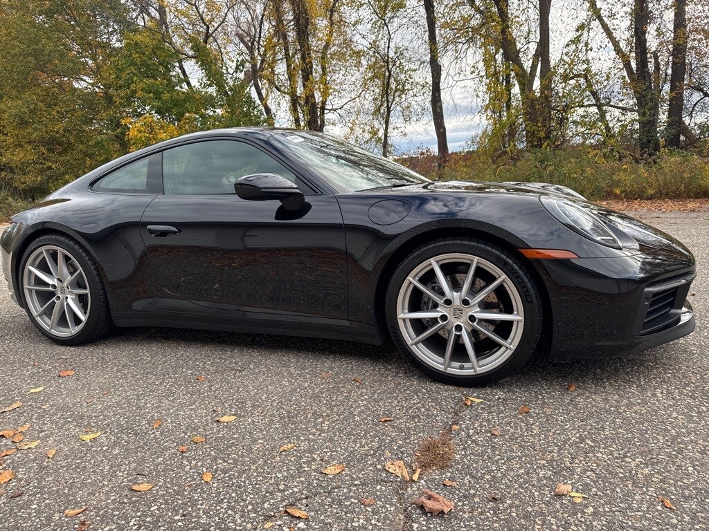 2020 Porsche 911 photo 2