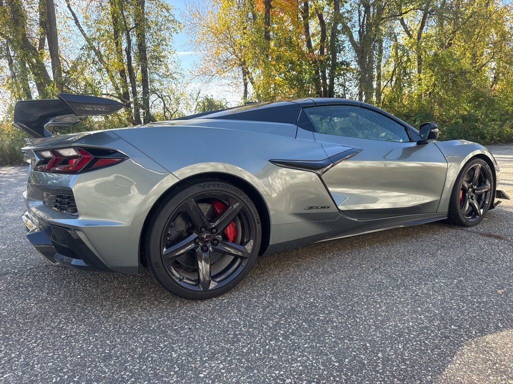 2024 Chevrolet Corvette Z06 3LZ photo 3