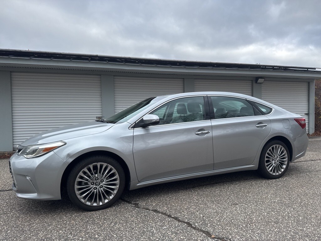 Used 2016 Toyota Avalon XLE Sedan