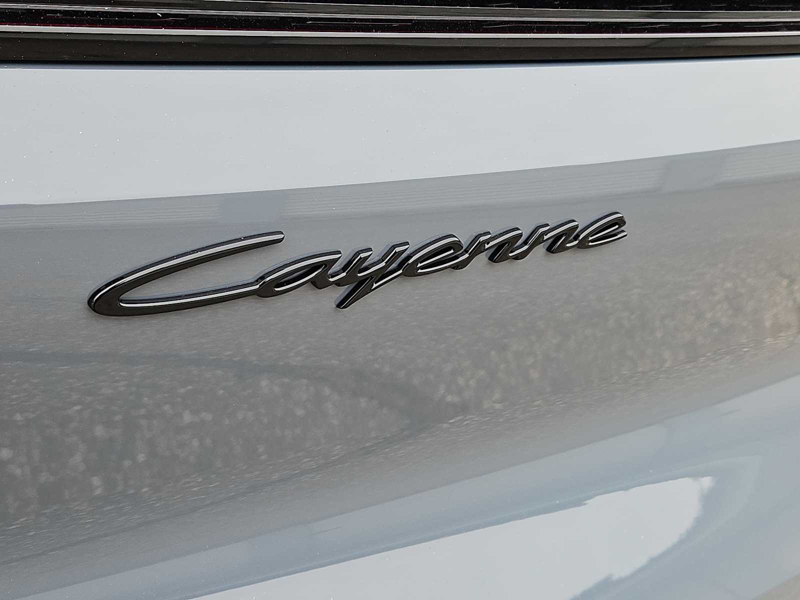 2026 Porsche Cayenne Base - Photo 6