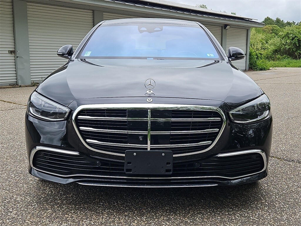 2023 Mercedes Benz S 450 580 photo 3