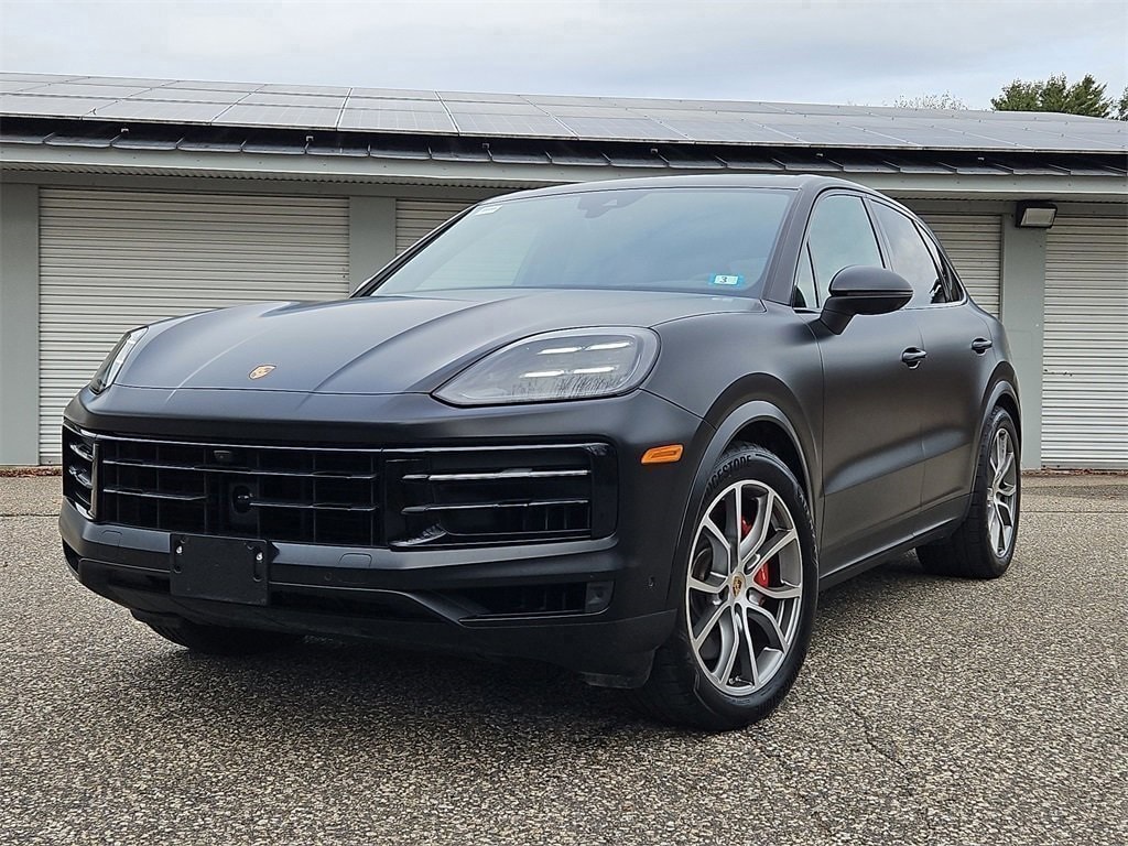 2024 Porsche Cayenne SUV 