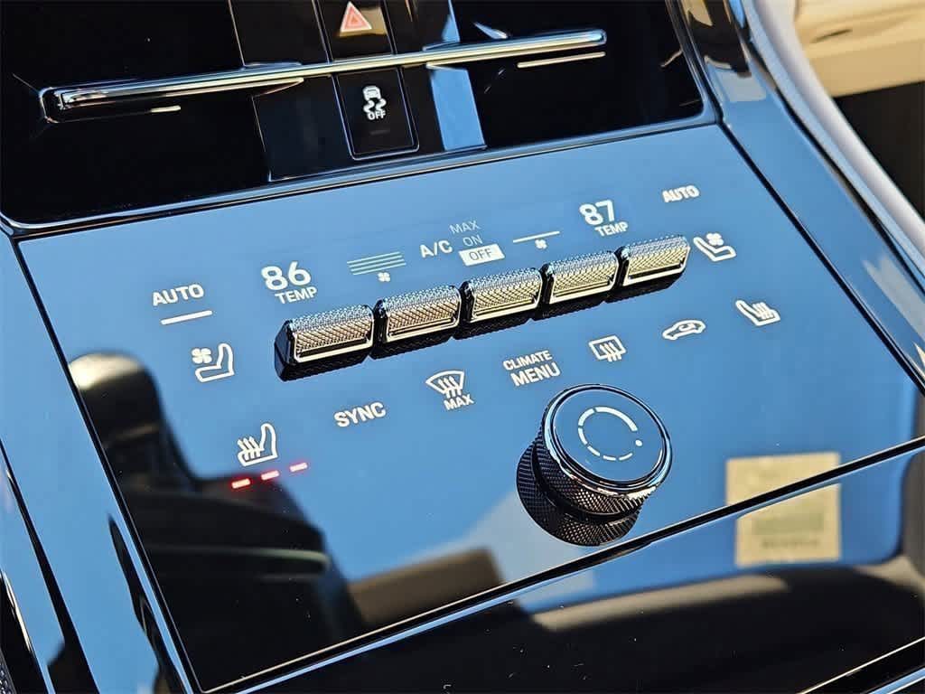 2026 Porsche Panamera Base - Photo 17