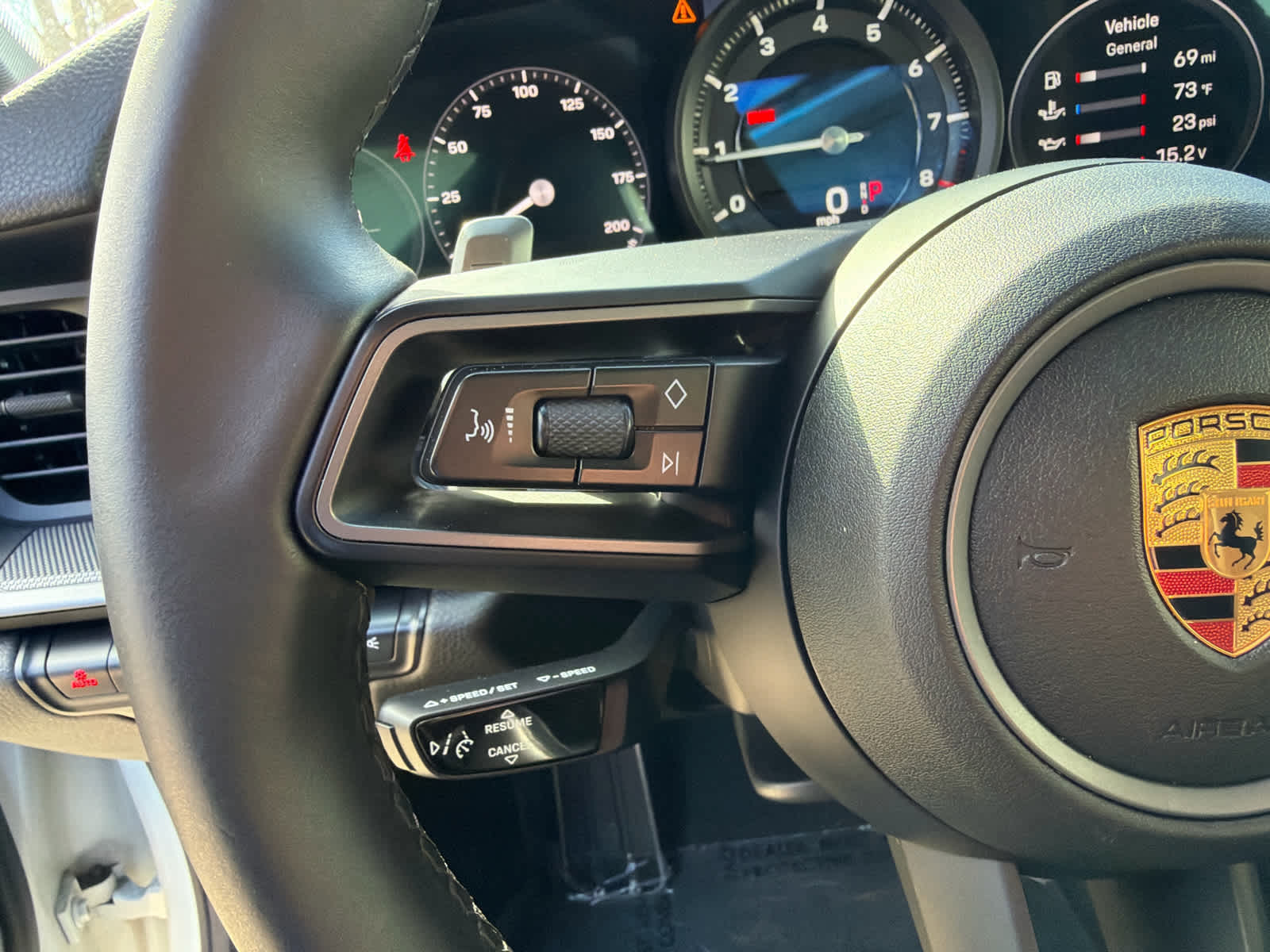 2022 Porsche 911 - Photo 13