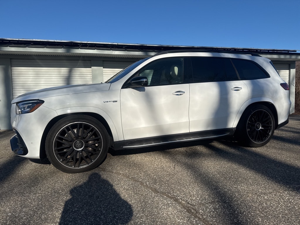 2025 Mercedes-Benz GLS AMG GLS 63's photo