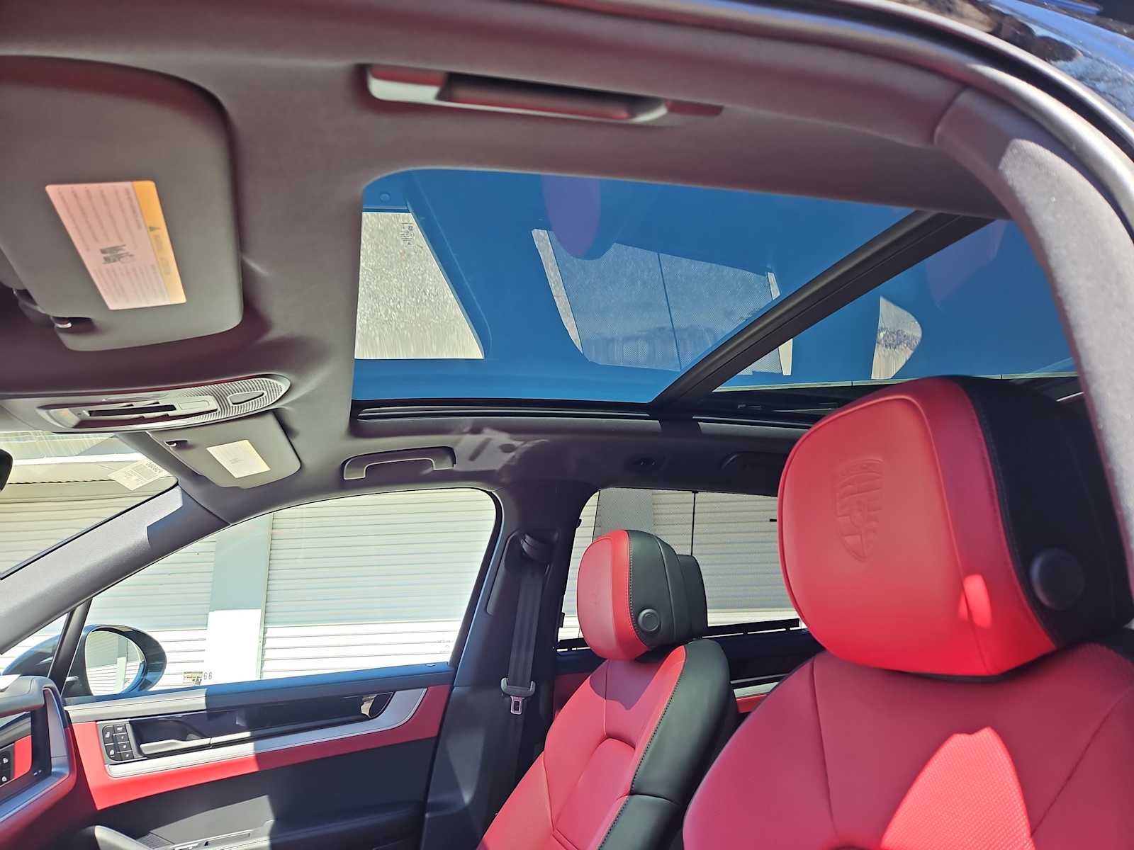 2026 Porsche Cayenne Base - Photo 13