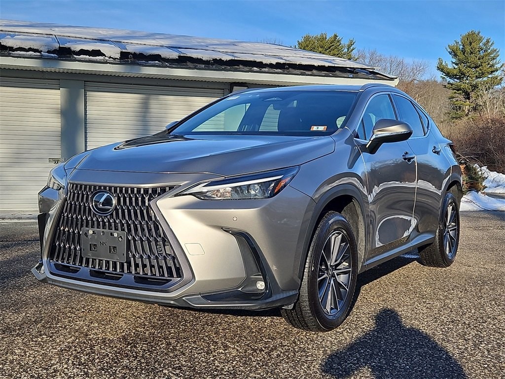 2023 Lexus NX 350's photo