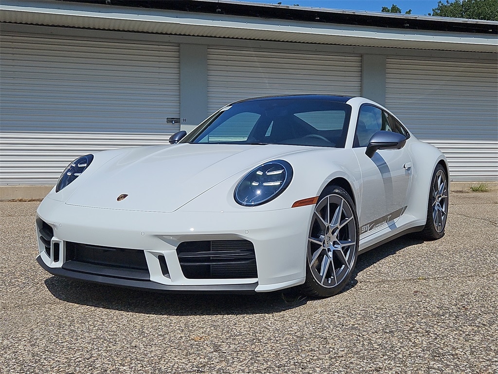 2025 Porsche 911 Carrera T