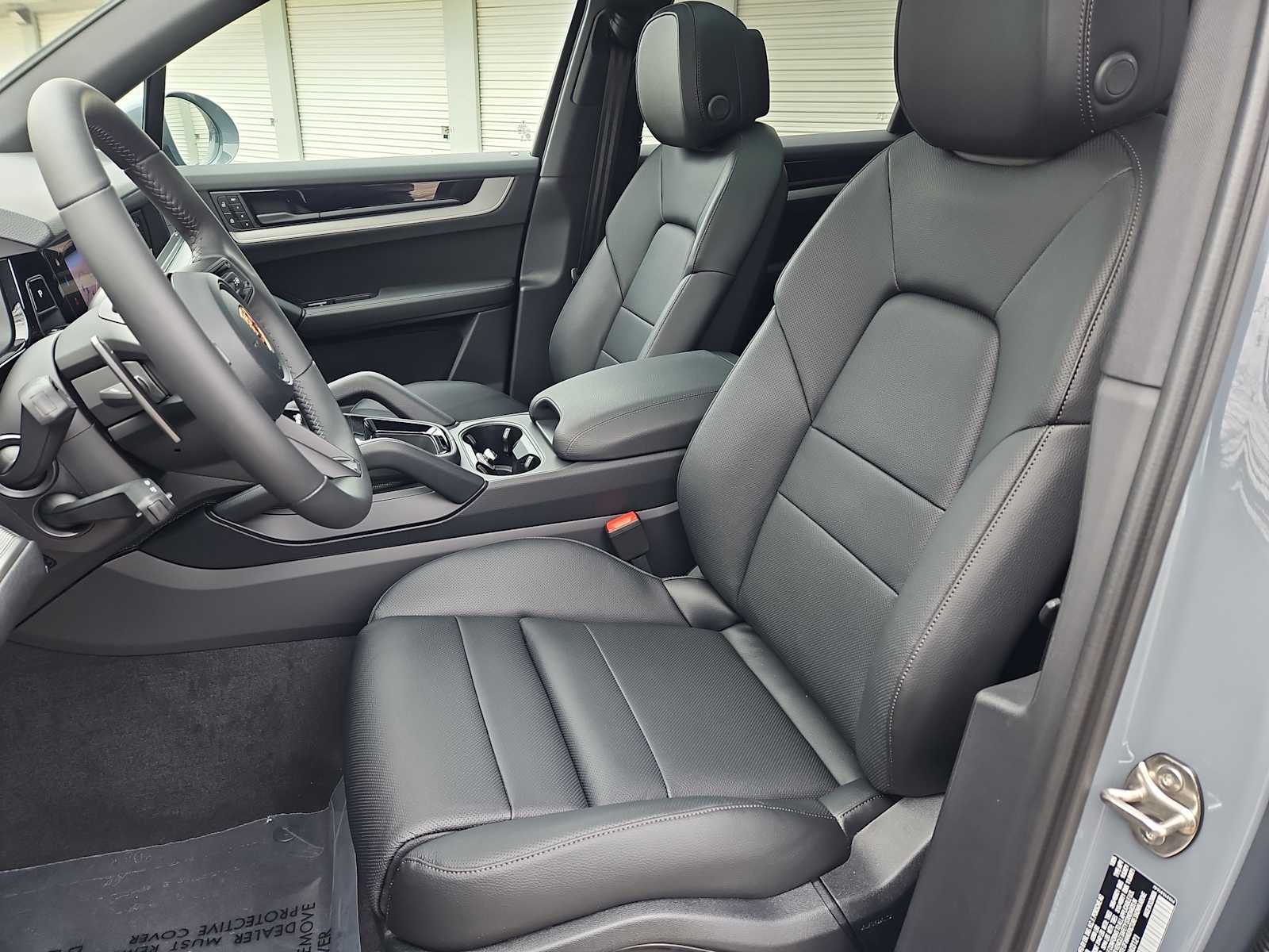 2026 Porsche Cayenne Base - Photo 12