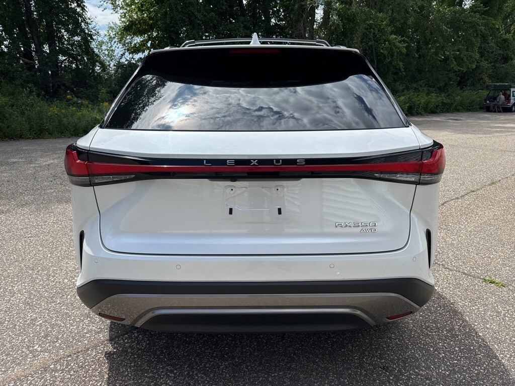 2023 Lexus RX 350 photo 4