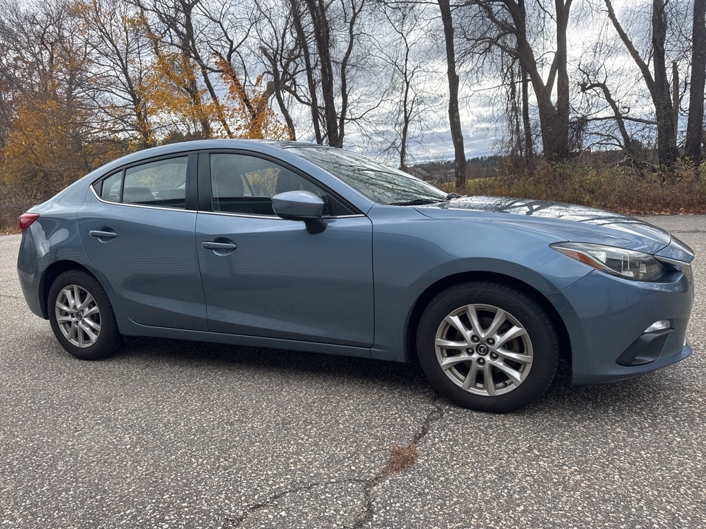 Used 2014 Mazda MAZDA3 i Grand Touring with VIN JM1BM1W71E1191713 for sale in Stratham, NH