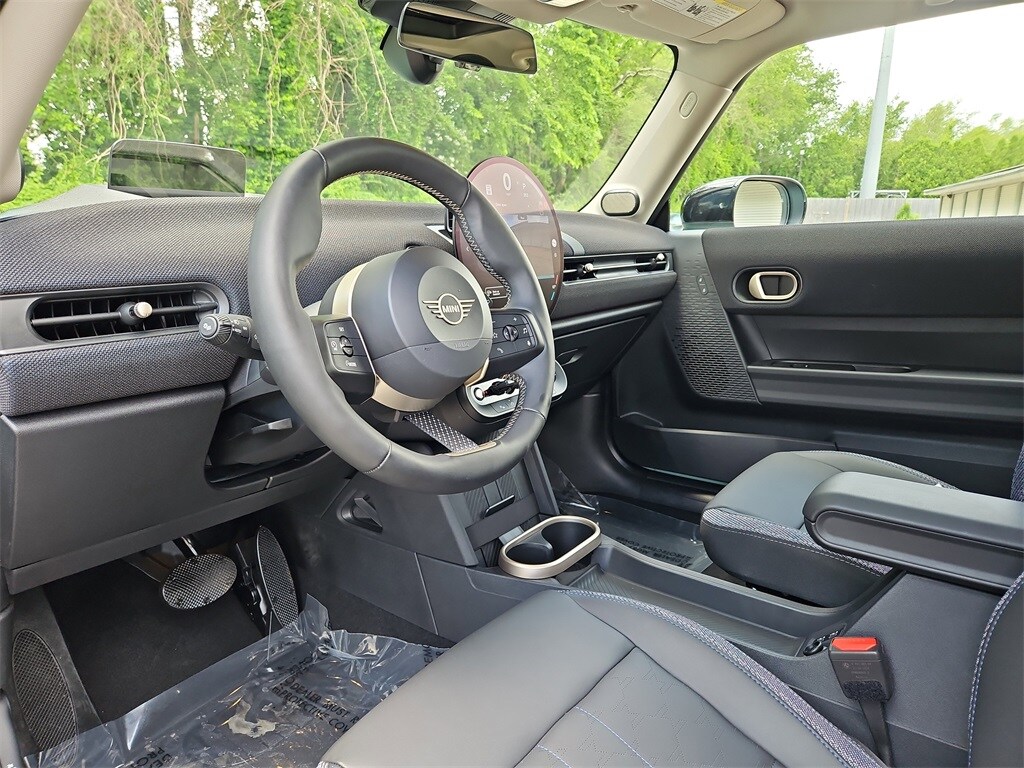 2025 Mini Cooper 2 Door Hardtop S photo 3