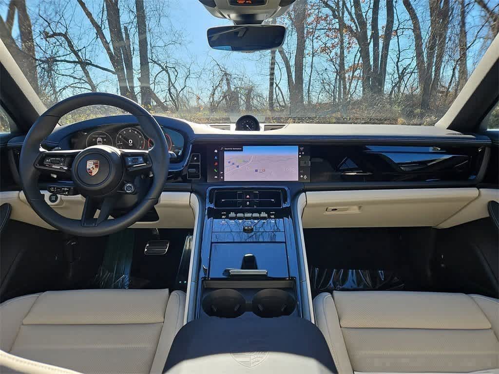 2026 Porsche Panamera Base - Photo 9
