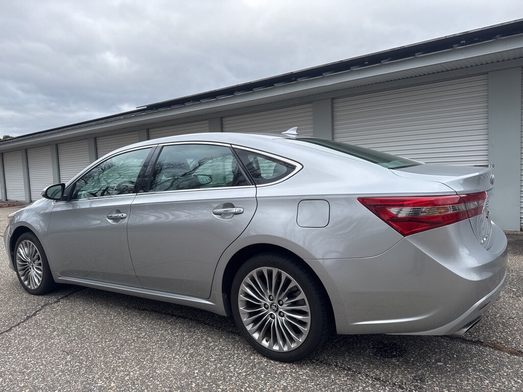 Used 2016 Toyota Avalon XLE Sedan