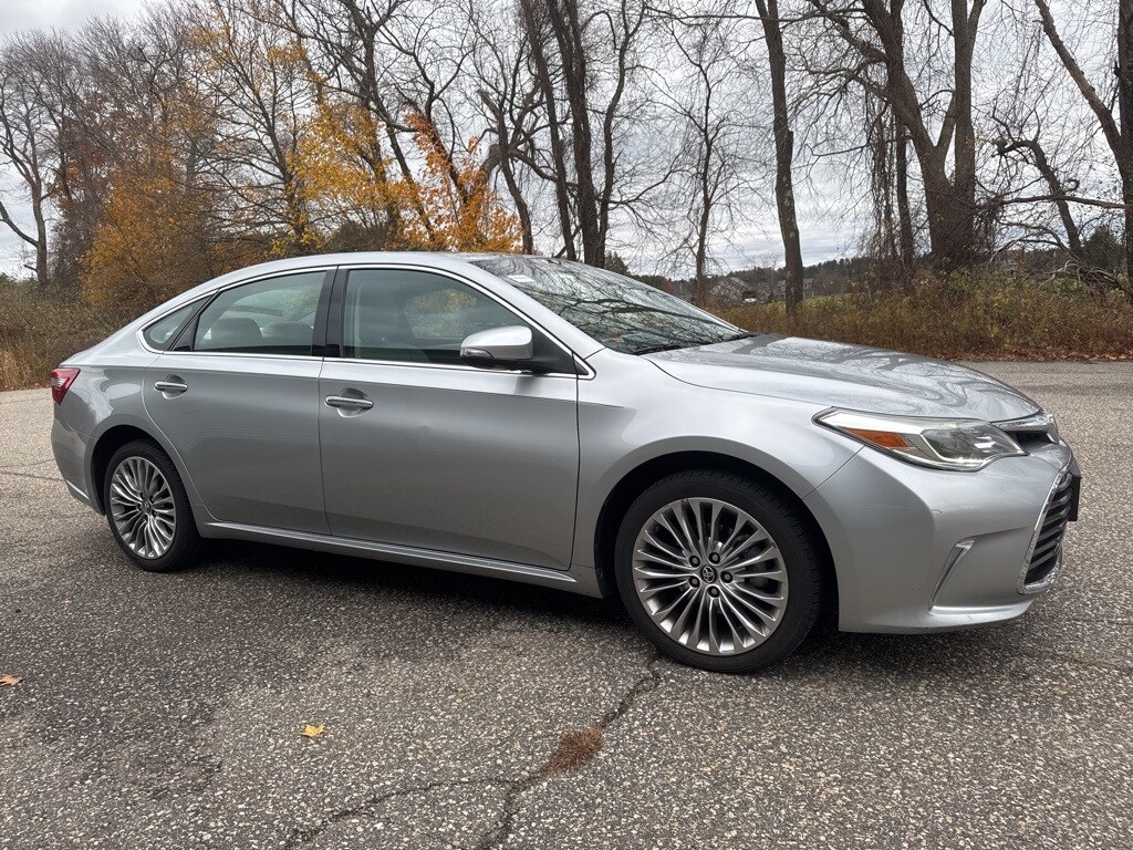 Used 2016 Toyota Avalon XLE Sedan