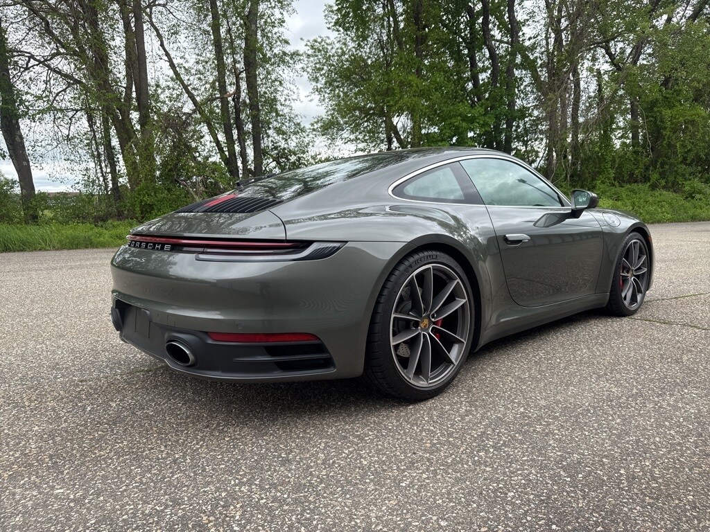 2021 Porsche 911 S photo 2