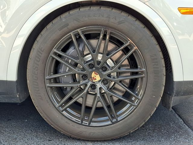 Photo 12