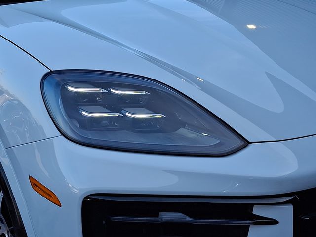 2026 Porsche Cayenne Coup E-Hybrid - Photo 11