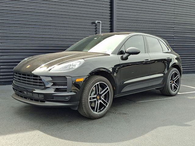 2021 Porsche Macan -'s photo