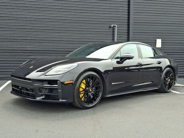 2026 Porsche Panamera