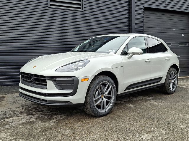 2026 Porsche Macan T