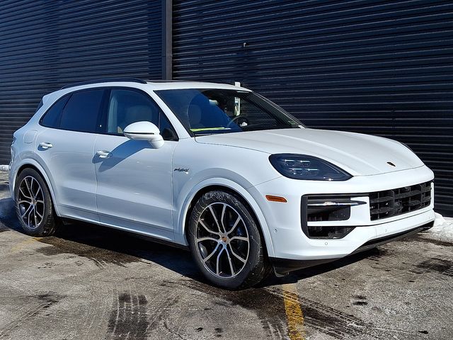 2026 Porsche Cayenne E-Hybrid - Photo 9