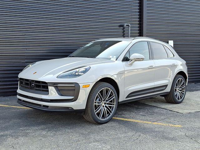 2026 Porsche Macan T