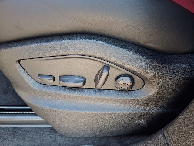 2026 Porsche Cayenne Coup E-Hybrid - Photo 14