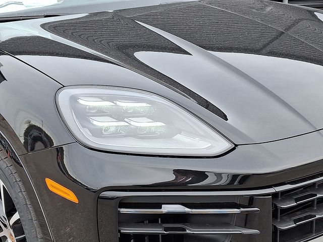 2026 Porsche Cayenne Base - Photo 12