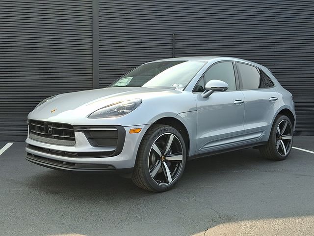 2026 Porsche Macan T