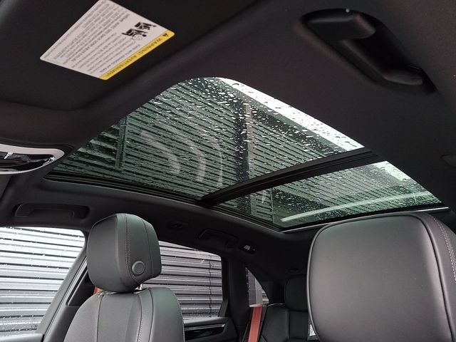 2026 Porsche Macan T - Photo 16