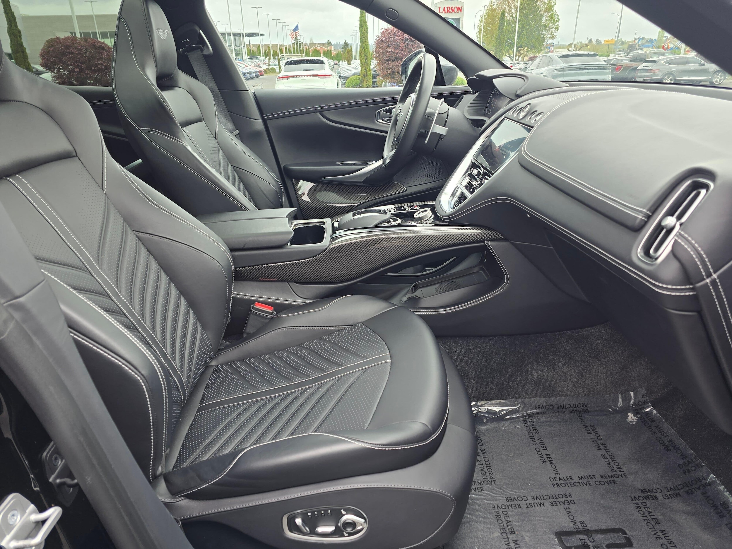 2024 Aston Martin DBX 707 - Photo 26